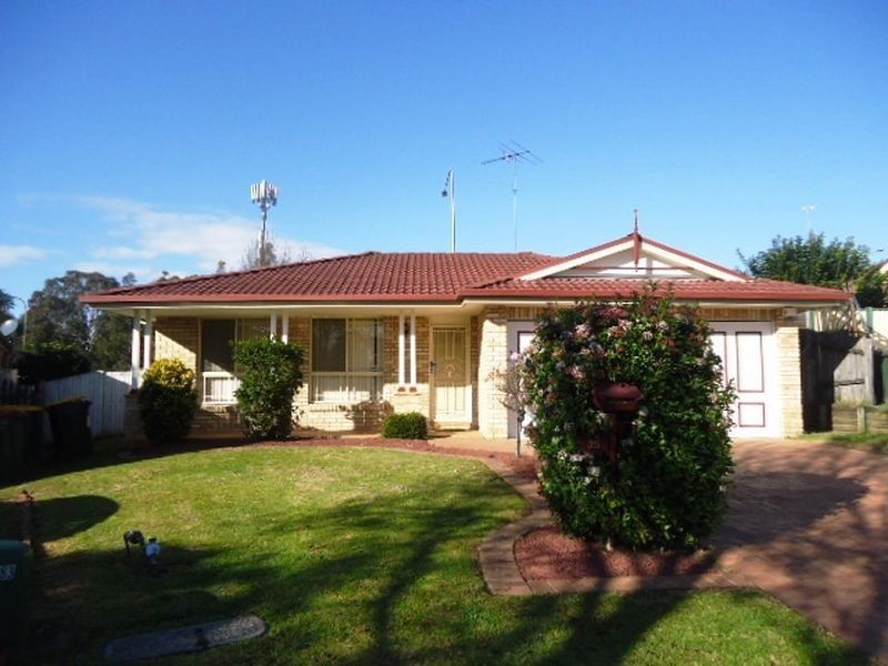 35 Blacksmith Close, Stanhope Gardens NSW 2768