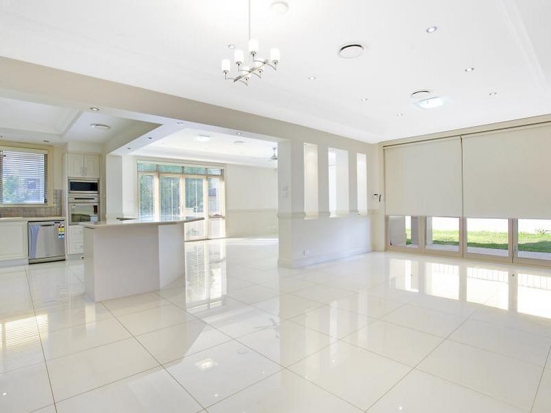 77 Edgewater Drive, Bella Vista NSW 2153