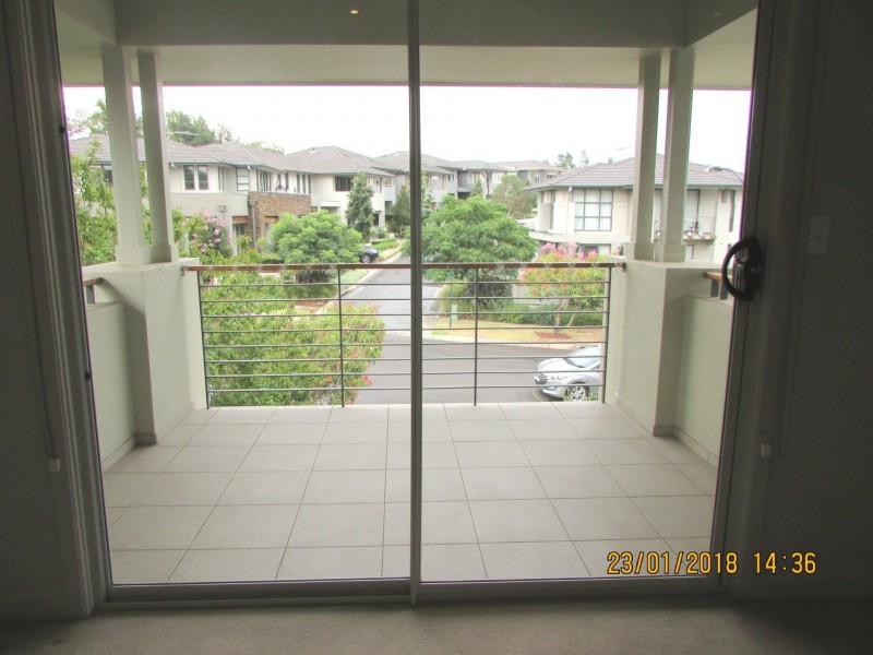 10 Ridgemark Place, Bella Vista NSW 2153