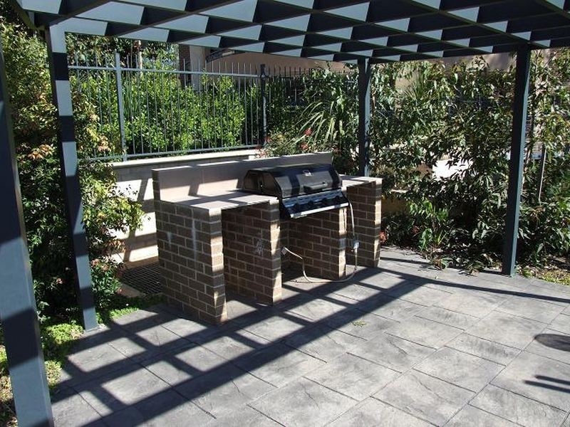 25/22 Mercer St, Castle Hill NSW 2154