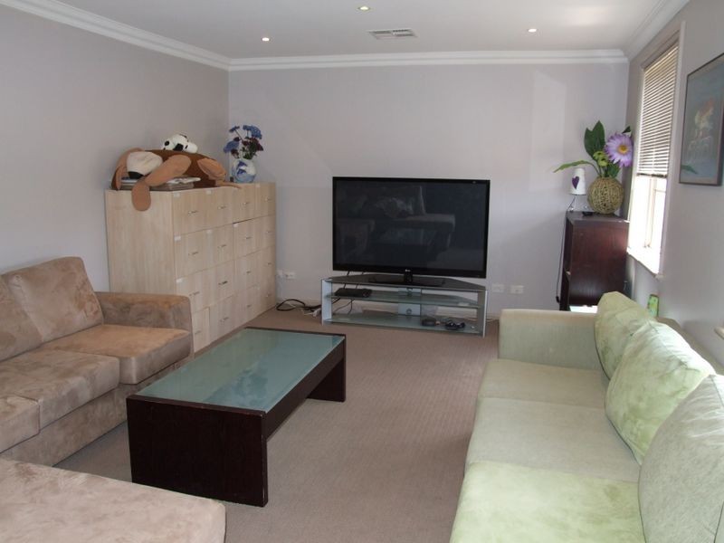 12 Blacksmith Court, Bella Vista NSW 2153