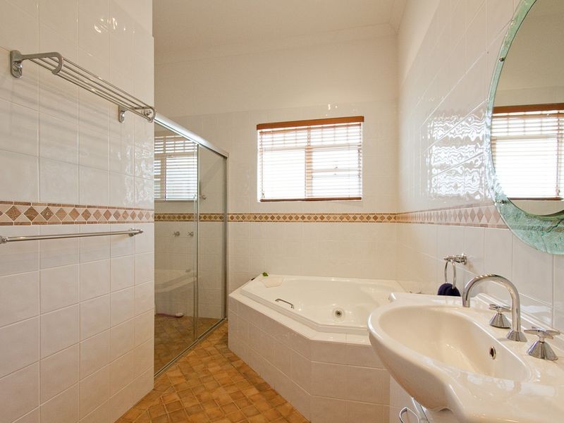 2 Chipp Court, Bella Vista NSW 2153