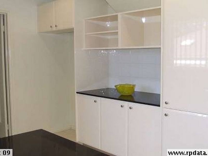 1/1B John Street, Baulkham Hills NSW 2153