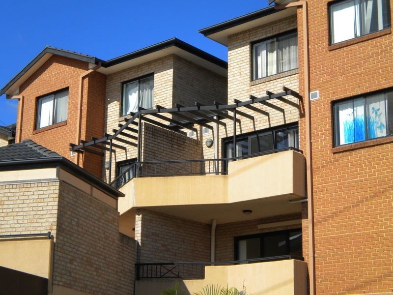 24/2B Coleman Avenue, Carlingford NSW 2118