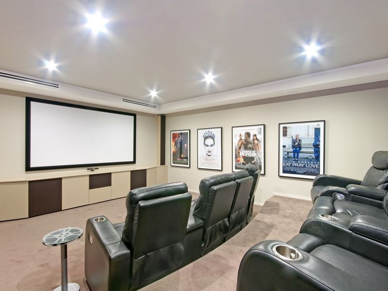 13 Woodbridge Place, Bella Vista NSW 2153