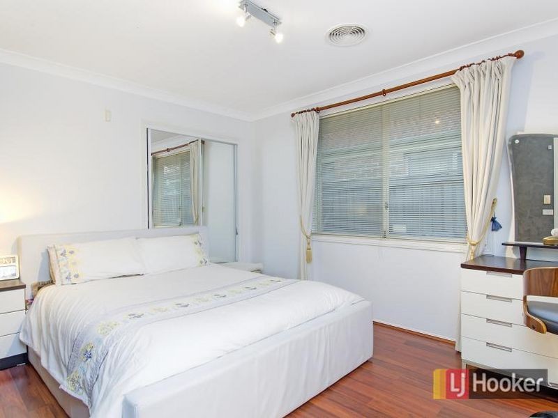 19 Nydeggar Avenue, Glenwood NSW 2768