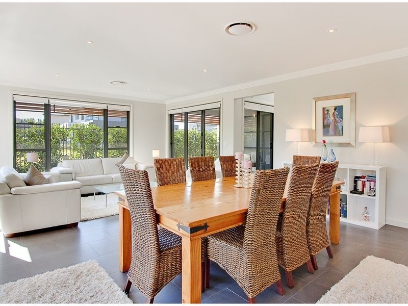 14 Ridgemark Pl, Bella Vista NSW 2153