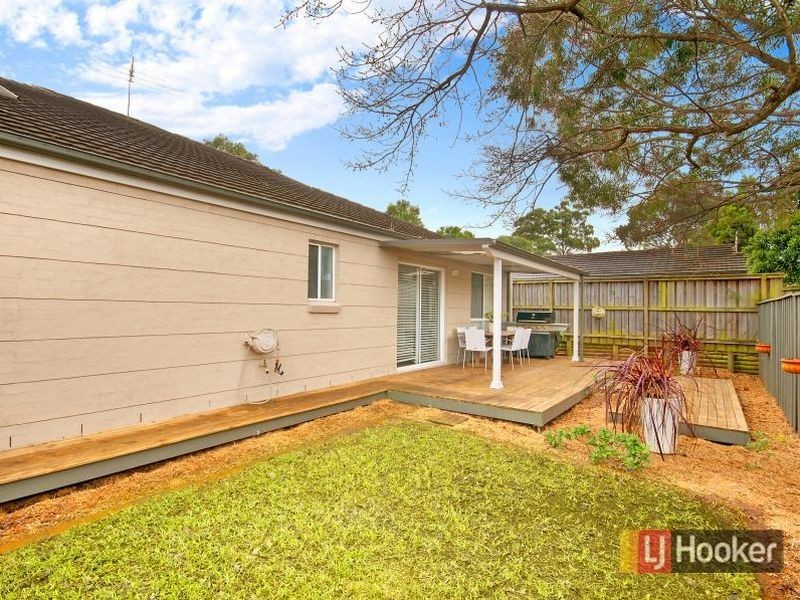 15/16 Wyldwood Crescent, Baulkham Hills NSW 2153