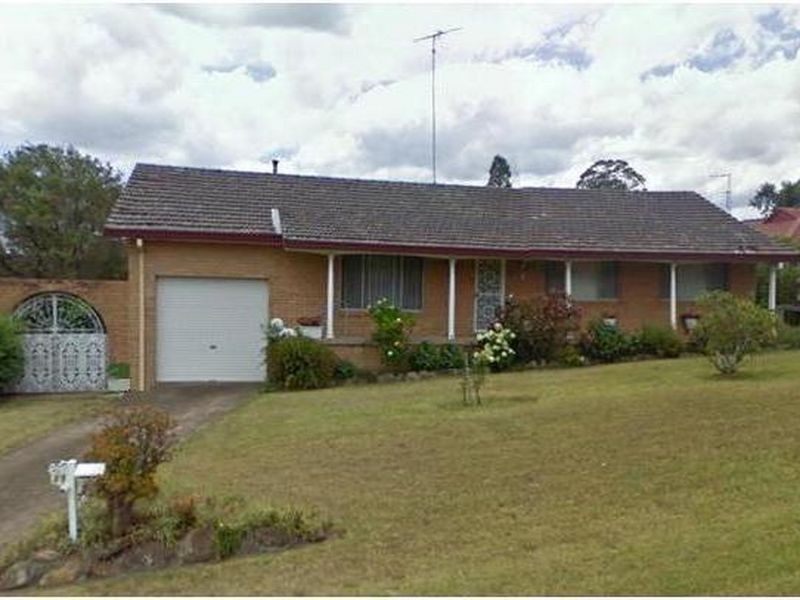 13 Merindah Road, Baulkham Hills NSW 2153