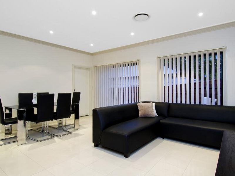 2/1 Magdala Road, North Ryde NSW 2113