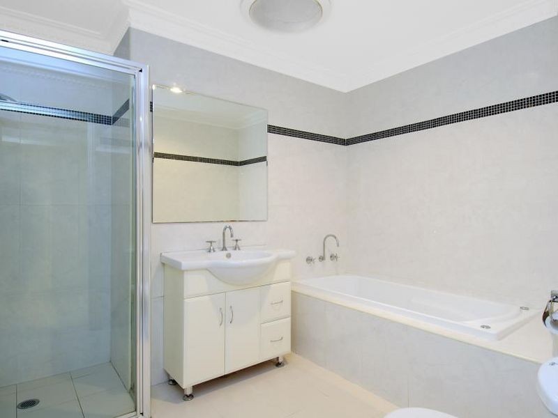 2/1 Magdala Road, North Ryde NSW 2113