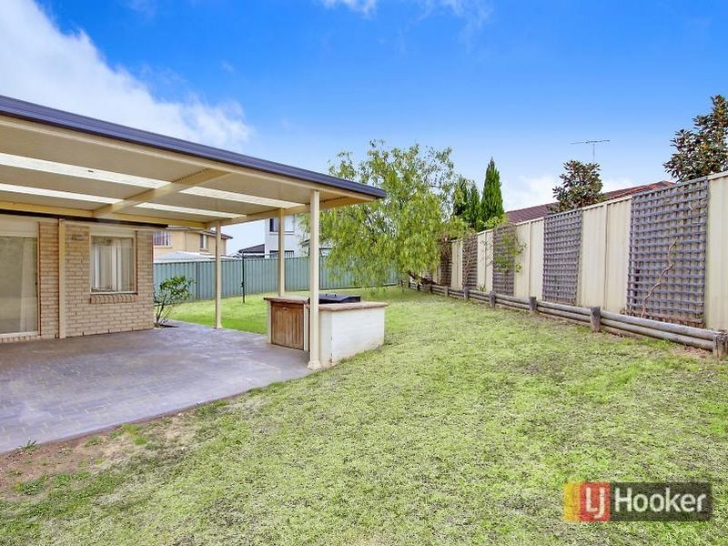 7 Finch Place, Glenwood NSW 2768