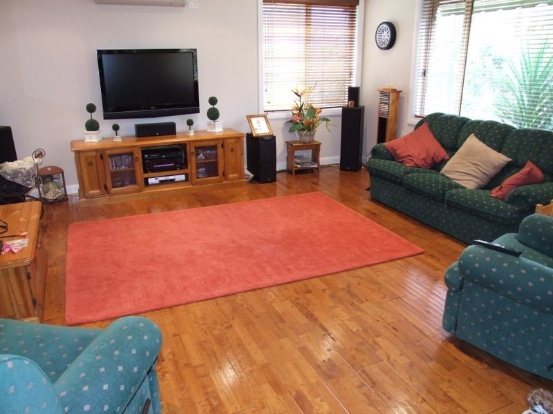 15 Wildflower Pl, Kellyville NSW 2155