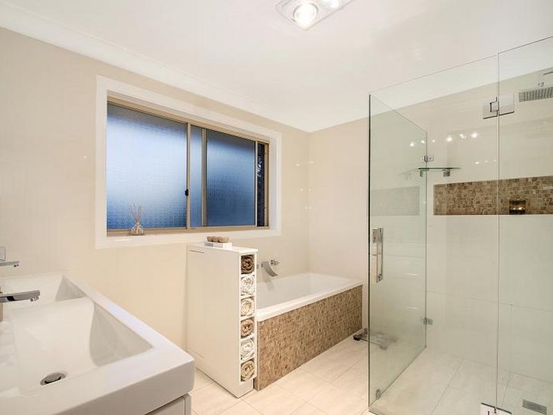 3 Whiteman Avenue, Bella Vista NSW 2153