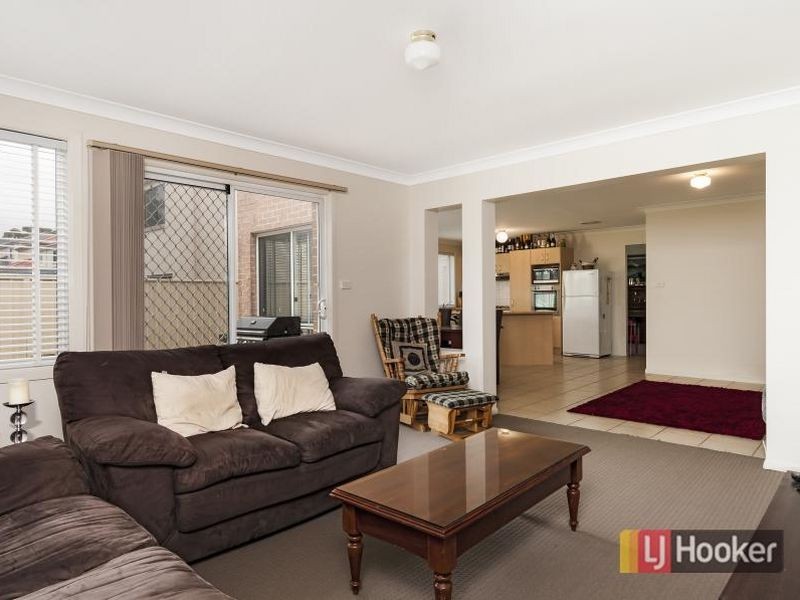 5 Laurina Way, Glenwood NSW 2768