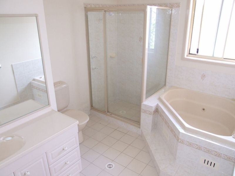 213 – 33 Lexington Drive, Bella Vista NSW 2153