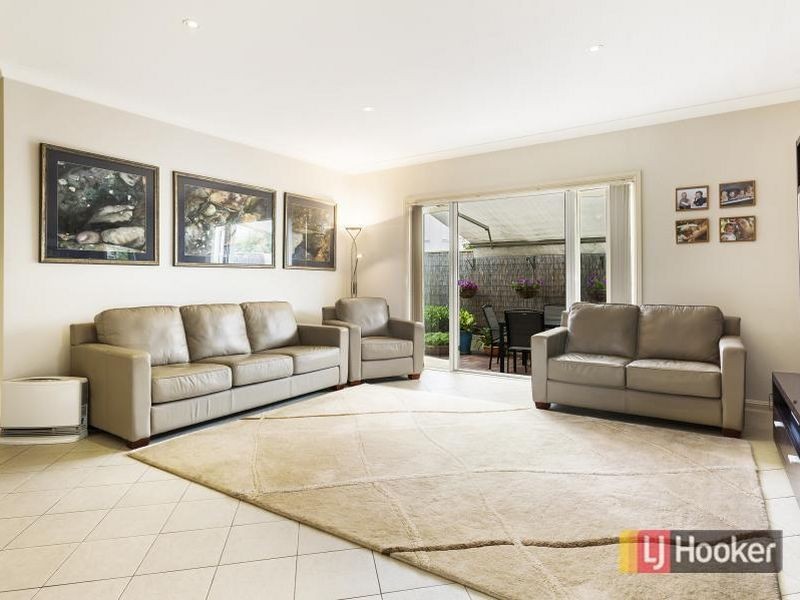 14 Linden Way, Bella Vista NSW 2153