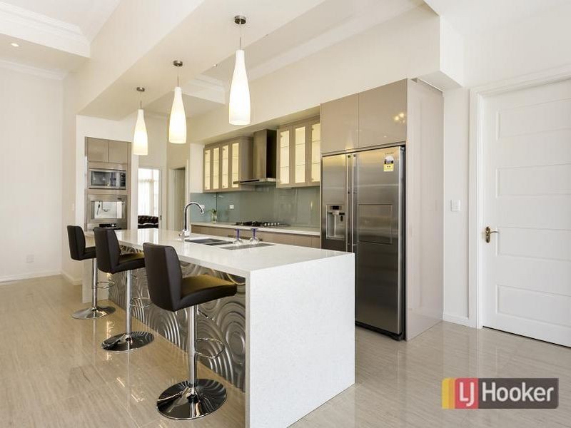 7 Woodbridge Place, Bella Vista NSW 2153