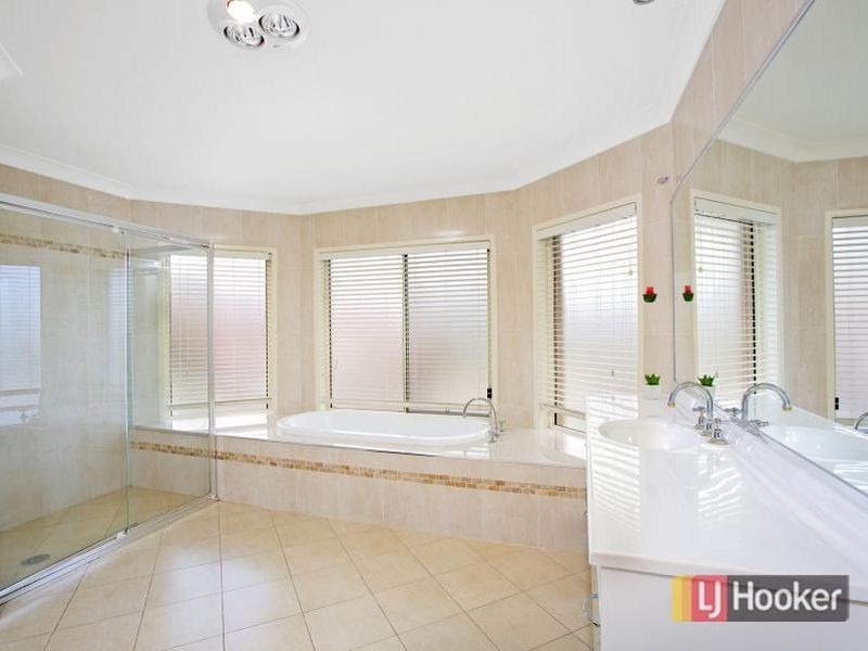 49 Softwood Ave, Beaumont Hills NSW 2155