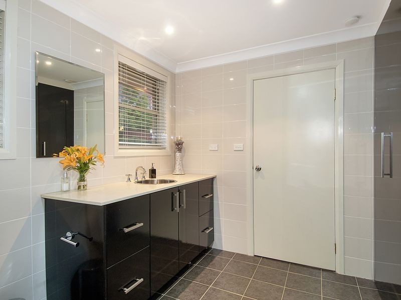 15 Delaney Drive, Baulkham Hills NSW 2153