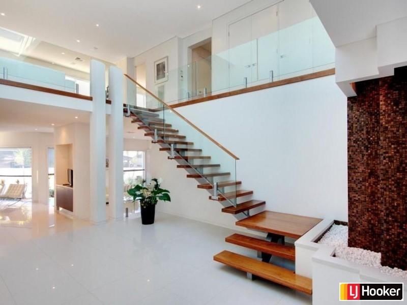 7 Ashburn Close, Bella Vista NSW 2153