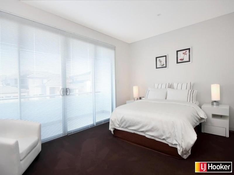 7 Ashburn Close, Bella Vista NSW 2153