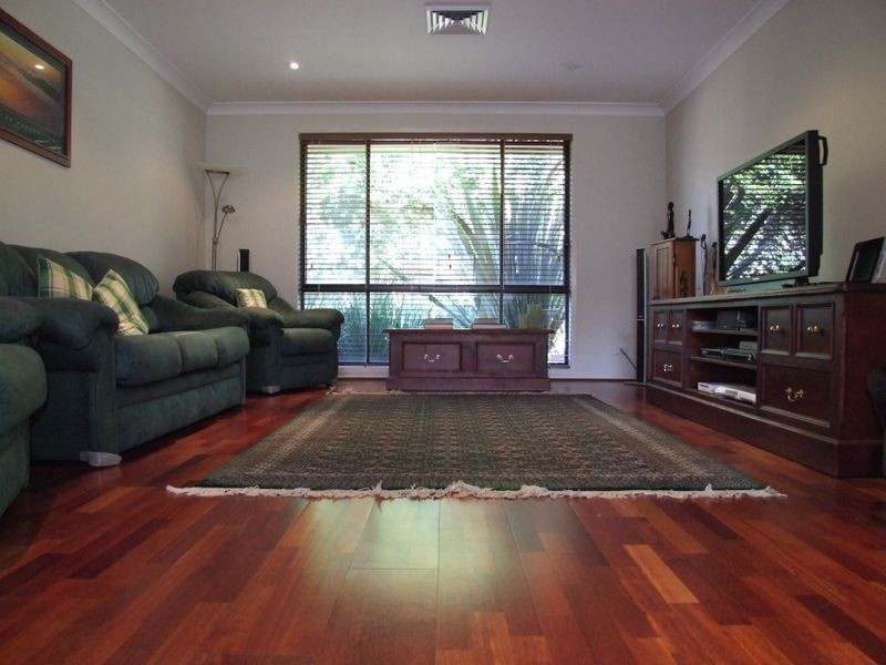 22 Gymkhana Crt, Glenwood NSW 2768