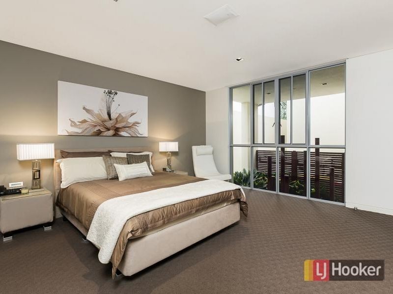 16 Brighton Drive, Bella Vista NSW 2153