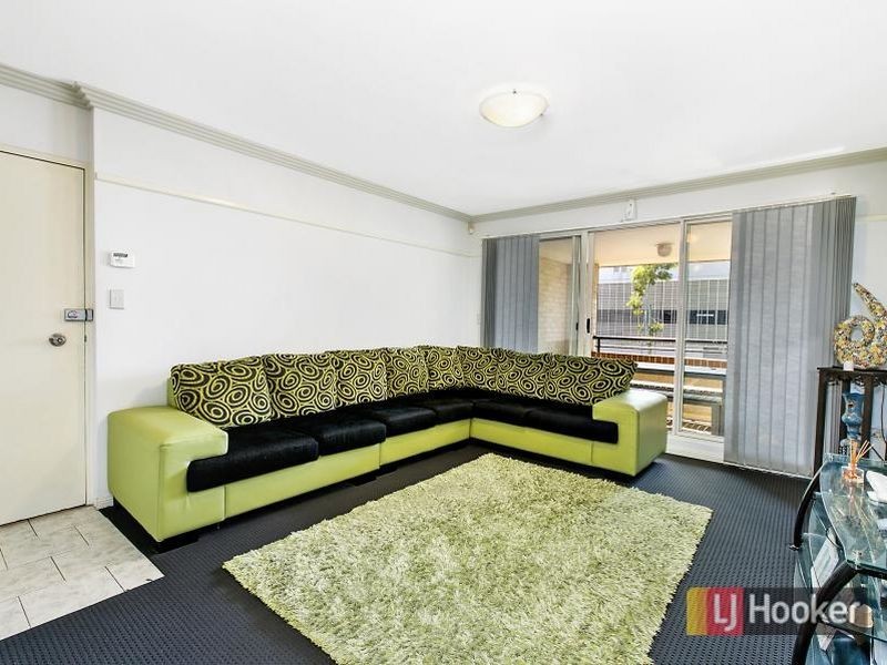25/392 Windsor Road, Baulkham Hills NSW 2153