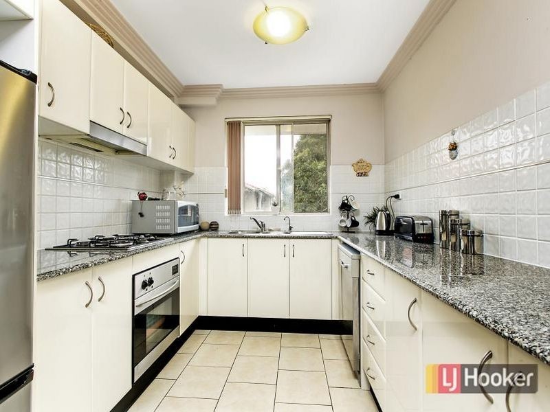 14/2a Conie Ave, Baulkham Hills NSW 2153