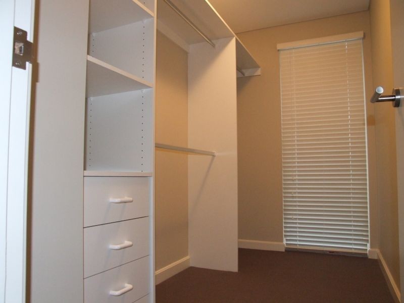 12 Jardine Tce, Bella Vista NSW 2153