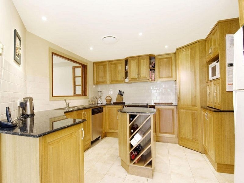 21 Evesham Ct, Baulkham Hills NSW 2153