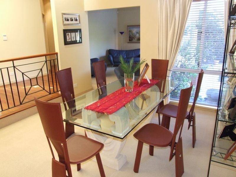 21 Evesham Ct, Baulkham Hills NSW 2153