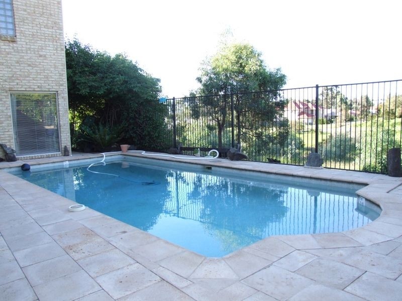 21 Evesham Ct, Baulkham Hills NSW 2153