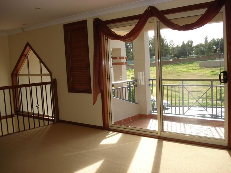 13 Rothwell Cct, Glenwood NSW 2768