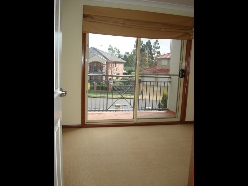 13 Rothwell Cct, Glenwood NSW 2768