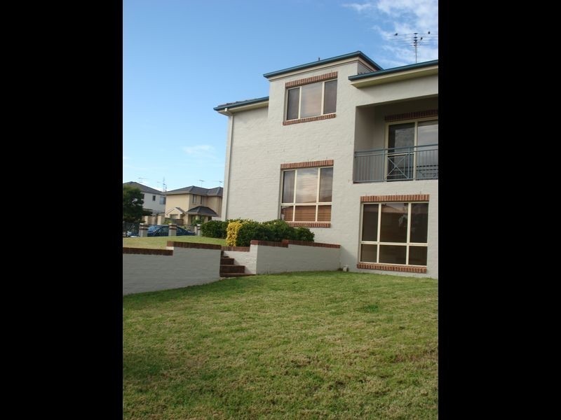 13 Rothwell Cct, Glenwood NSW 2768