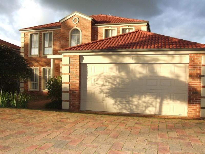 66 Hungerford Dr, Glenwood NSW 2768