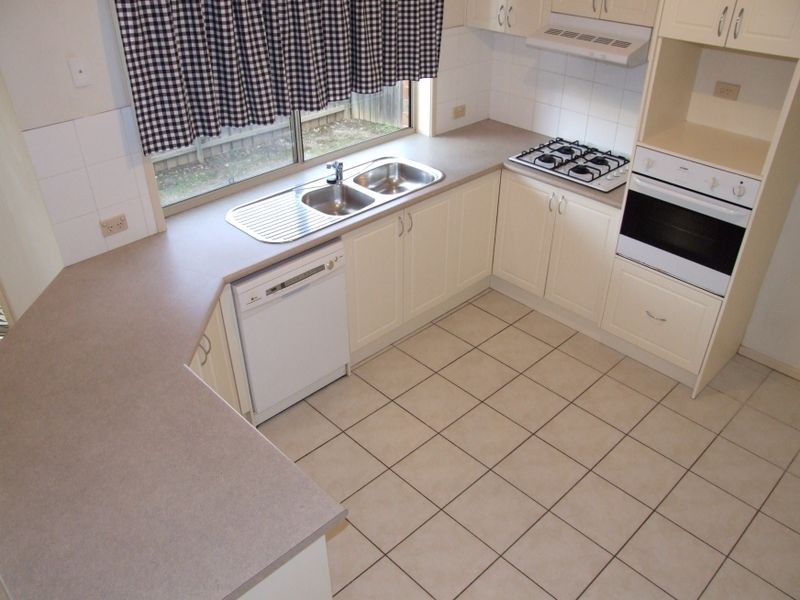 66 Hungerford Dr, Glenwood NSW 2768