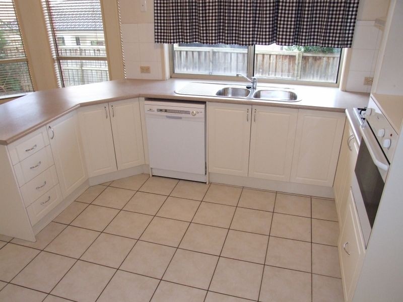 66 Hungerford Dr, Glenwood NSW 2768