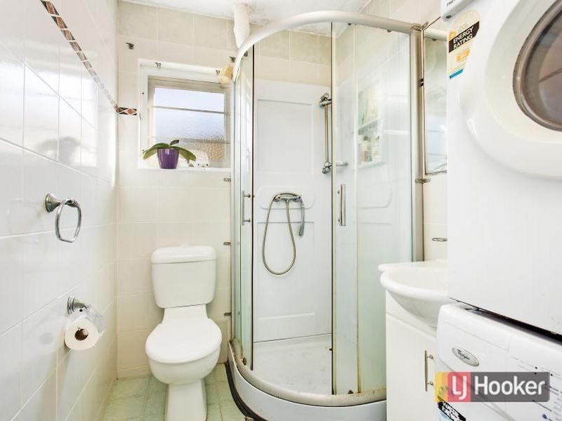 2/37 Surfview Road, Mona Vale NSW 2103