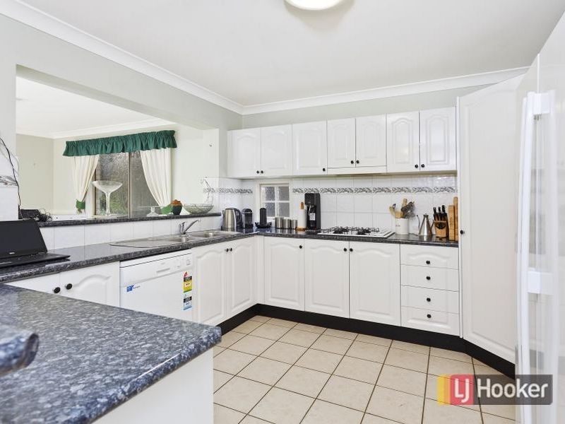 33 Shaun Drive, Glenwood NSW 2768