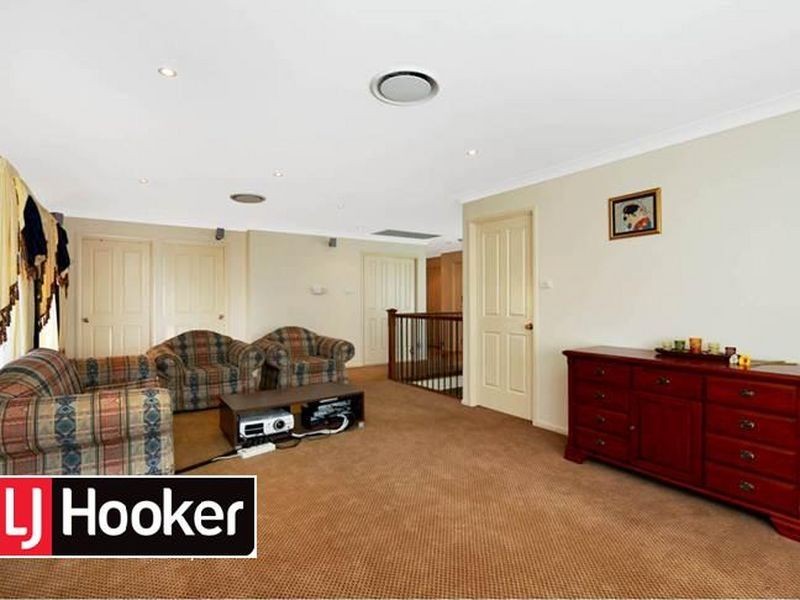 8 Minuet Ct, Glenwood NSW 2768