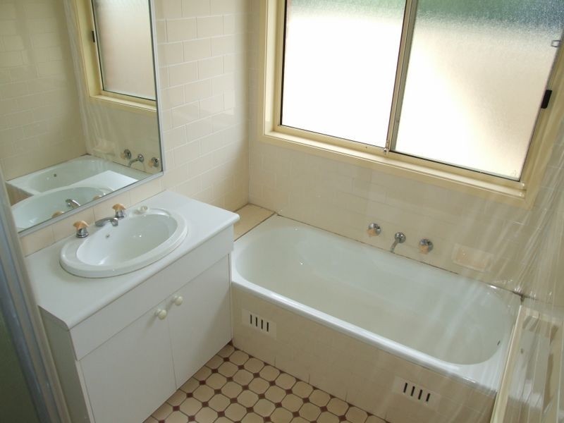 63 Thompson Cres, Glenwood NSW 2768