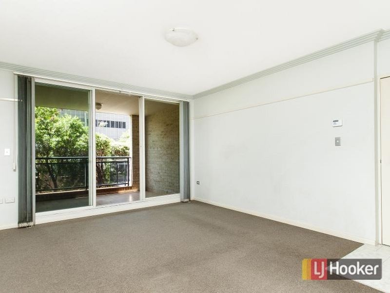 26/392 Windsor Road, Baulkham Hills NSW 2153