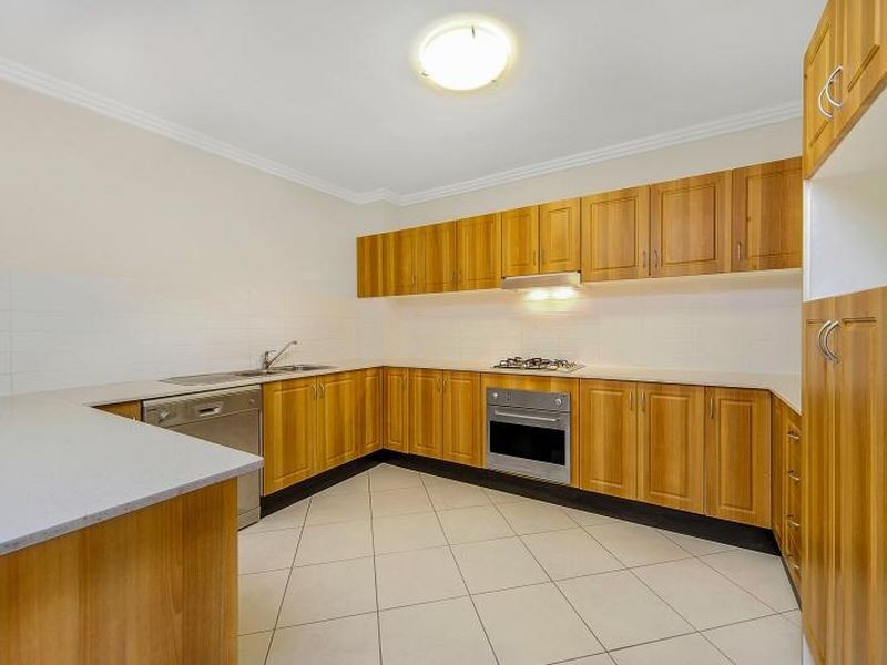 3/49-55 Cecil Avenue, Castle Hill NSW 2154