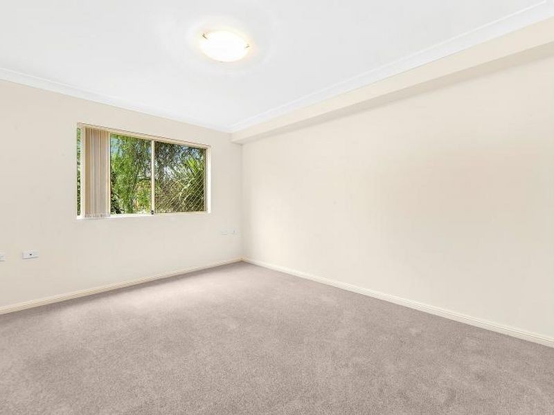 3/49-55 Cecil Avenue, Castle Hill NSW 2154
