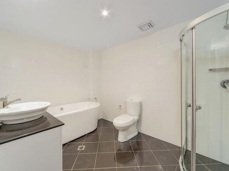 3/49-55 Cecil Avenue, Castle Hill NSW 2154