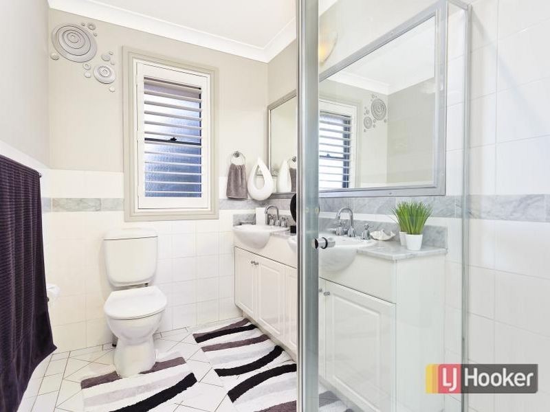 39 Skylark Circuit, Bella Vista NSW 2153