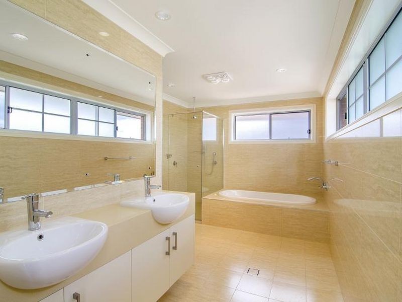 5 Woodbridge Place, Bella Vista NSW 2153